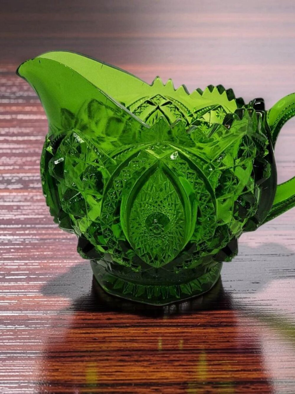 vintage 1960's-1970's indiana pressed glass green beautifully decorated creamer - Picture 6 of 12